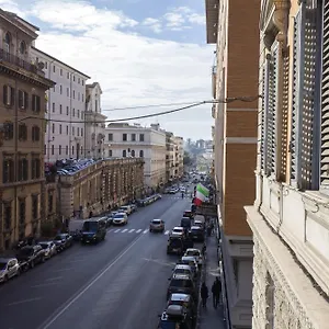 Pensjonat Colosseo Prestige, Rzym